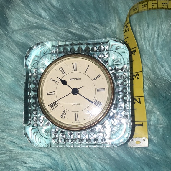 Square STAIGER Quartz Crystal Desk Clock - Picture 2 of 3